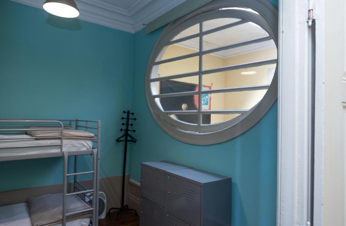 Oporto Sky Hostel ภายนอก รูปภาพ